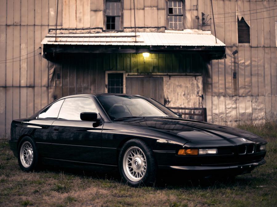  BMW 850i 1989 года  (US) (фото 1 из 3)